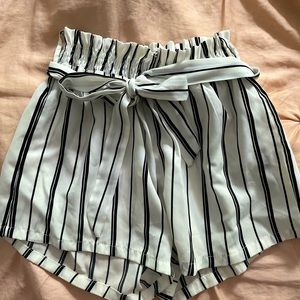 Striped flowy shorts